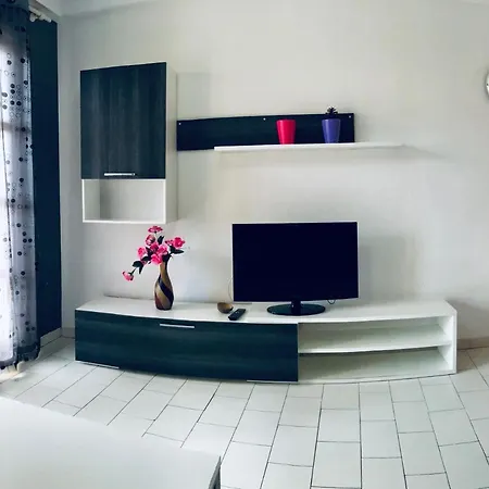 Orlando, * 아데제